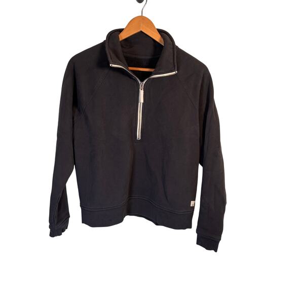 Vuori Women's Restore Half Zip in Black Medium - Picture 3 of 5